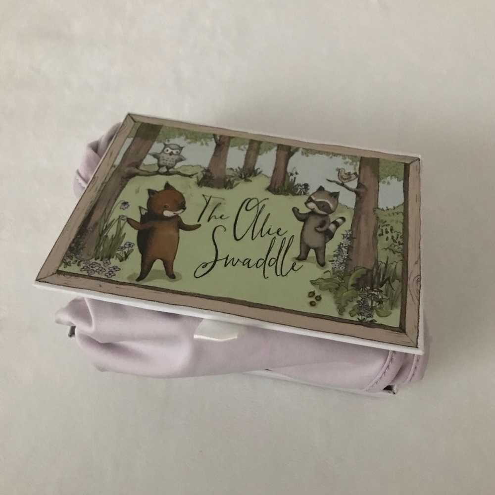 Ollie World swaddle (Lavender)